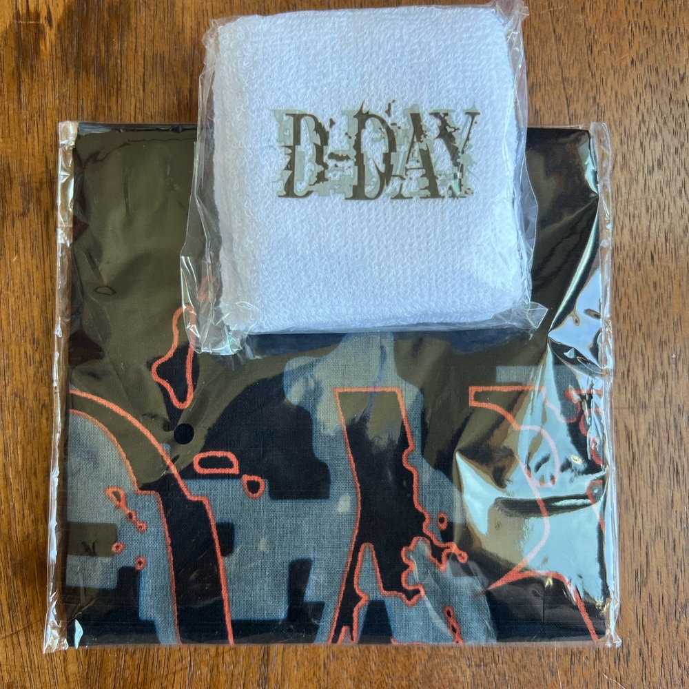 SUGA D-Day VIP Bandana and Wristband